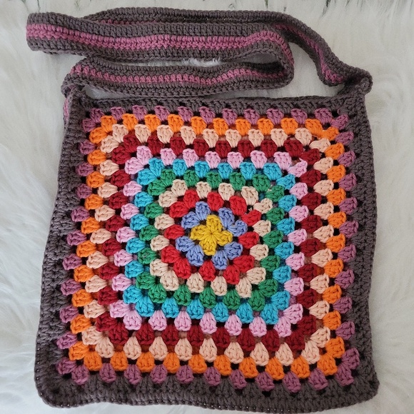 crochet bag - Picture 3 of 3